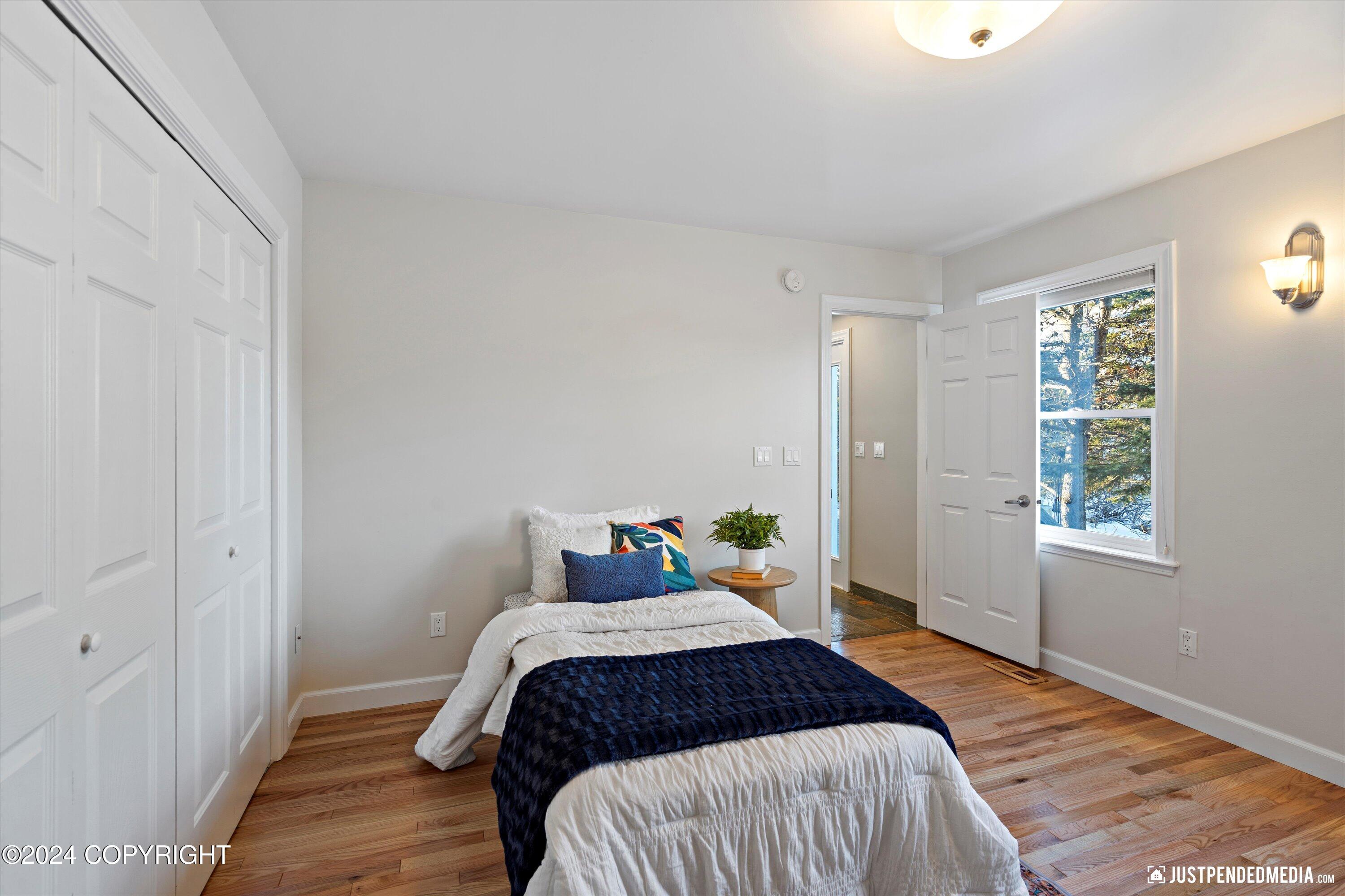 Anchorage, Alaska 99516, United States, 4 Bedrooms Bedrooms, ,3 BathroomsBathrooms,Residential,Pending,32663