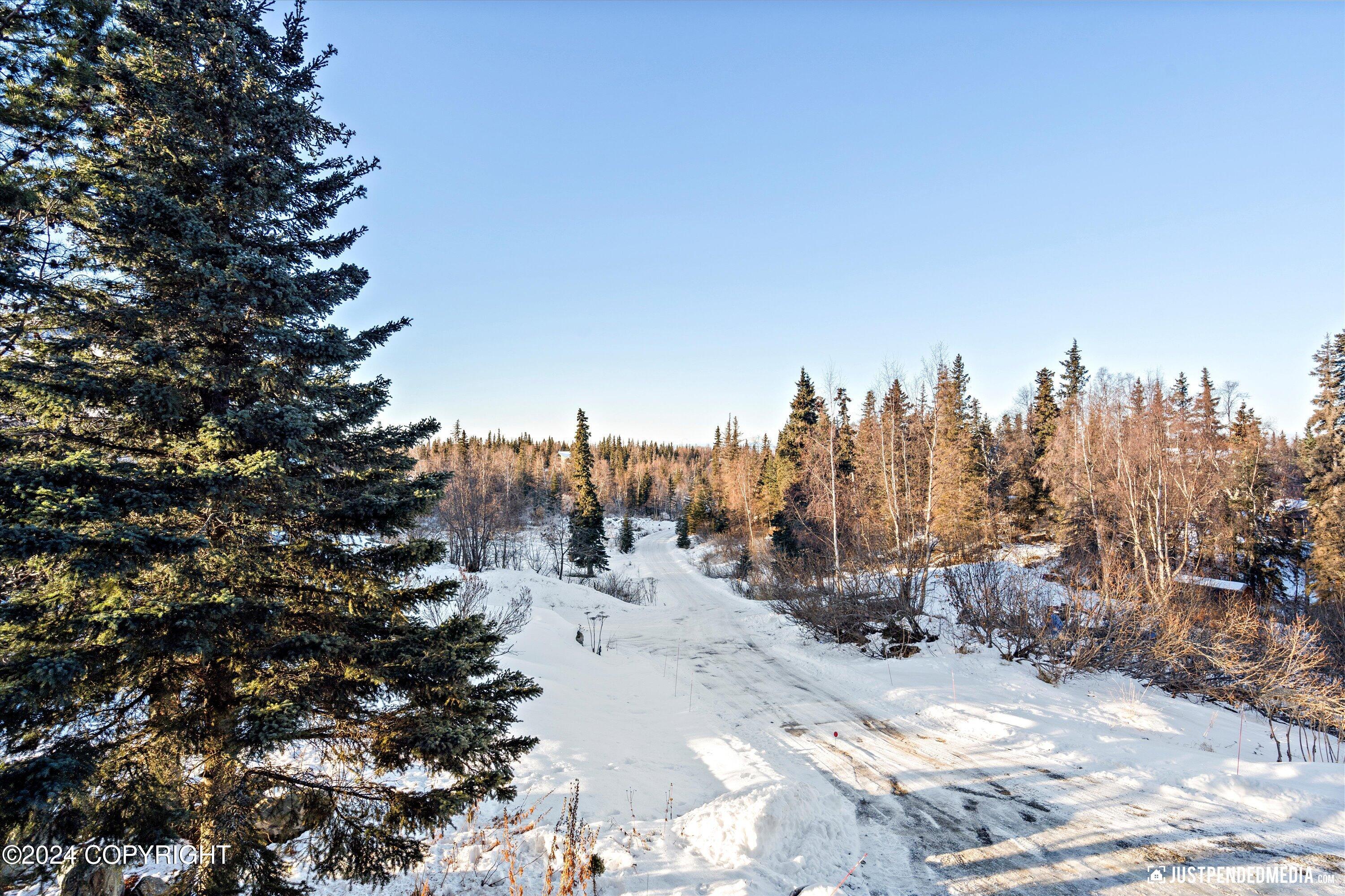 Anchorage, Alaska 99516, United States, 4 Bedrooms Bedrooms, ,3 BathroomsBathrooms,Residential,Pending,32663