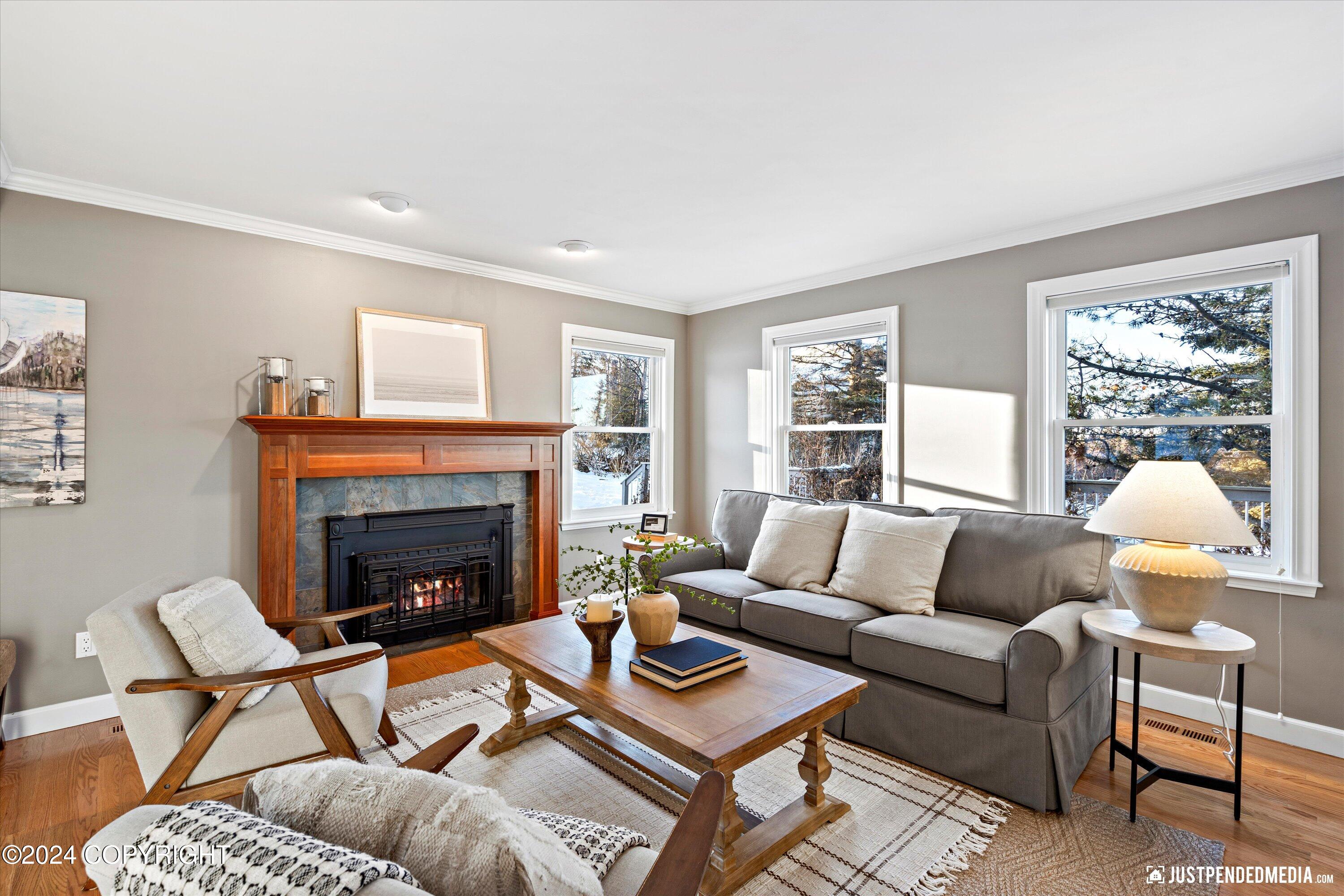 Anchorage, Alaska 99516, United States, 4 Bedrooms Bedrooms, ,3 BathroomsBathrooms,Residential,Pending,32663