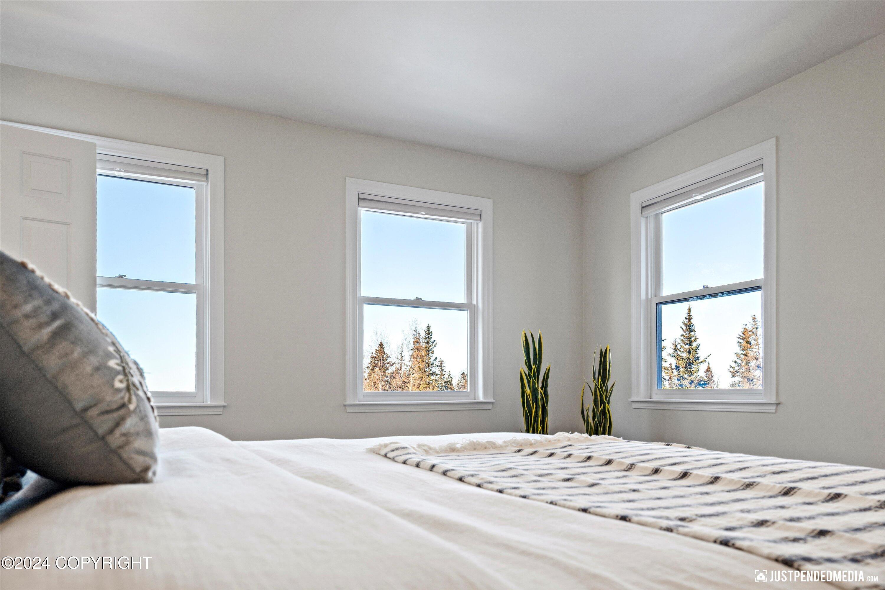 Anchorage, Alaska 99516, United States, 4 Bedrooms Bedrooms, ,3 BathroomsBathrooms,Residential,Pending,32663