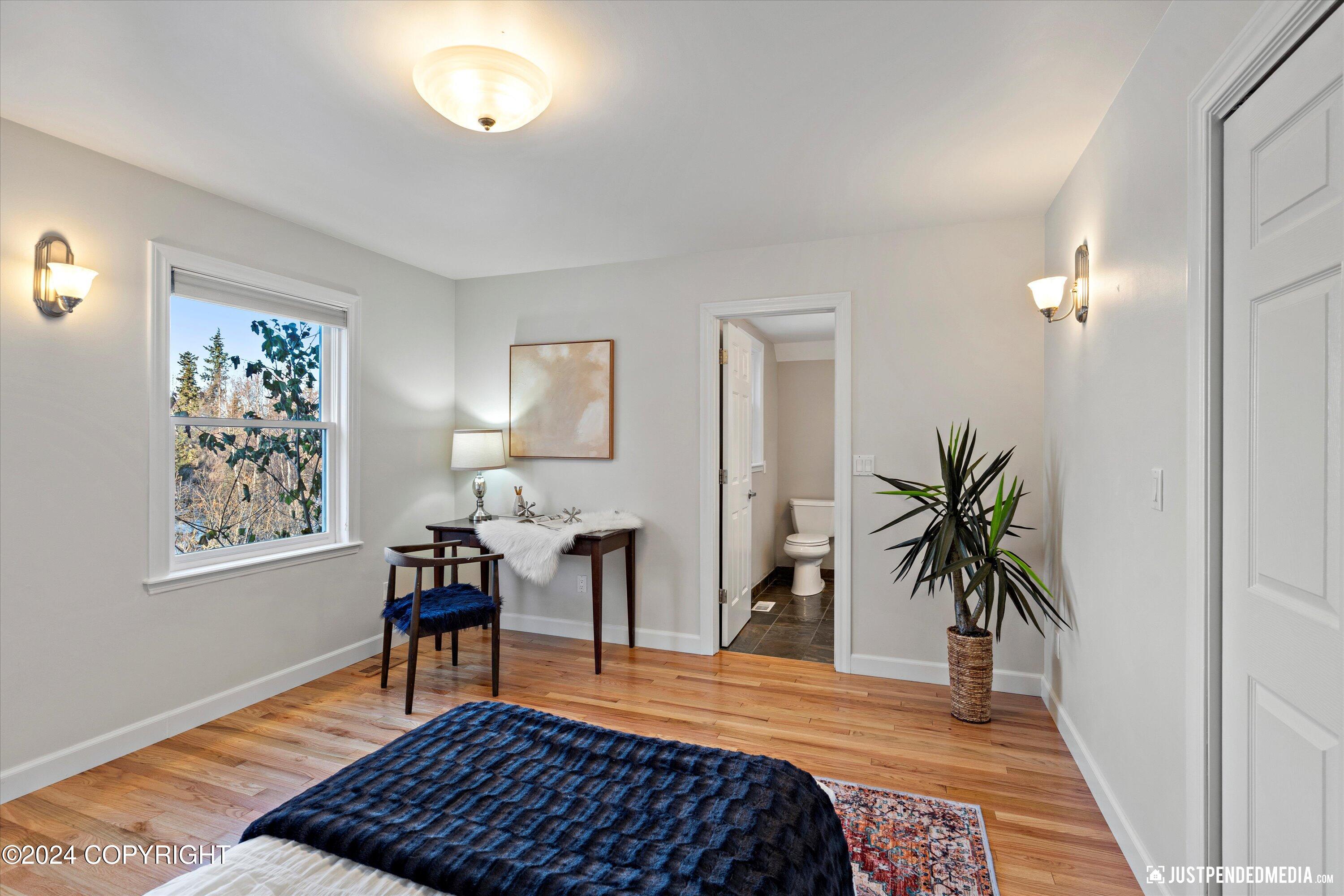 Anchorage, Alaska 99516, United States, 4 Bedrooms Bedrooms, ,3 BathroomsBathrooms,Residential,Pending,32663