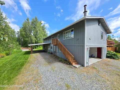 Photo of 1340 E Fairview Loop, Wasilla, AK 99654 (MLS # 26-7683)