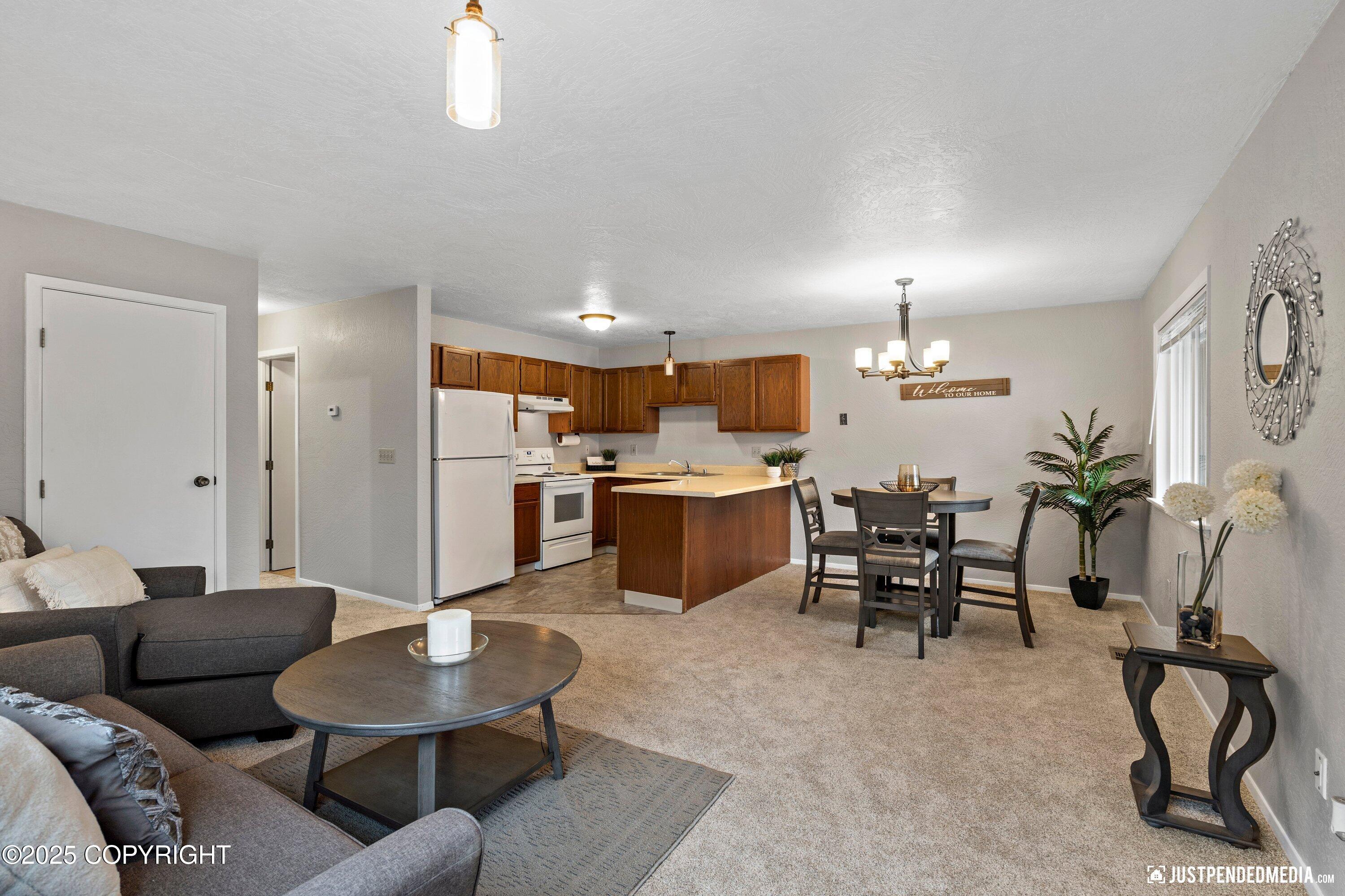 7701 N Pleasure View Circle, Anchorage, Texas image 2
