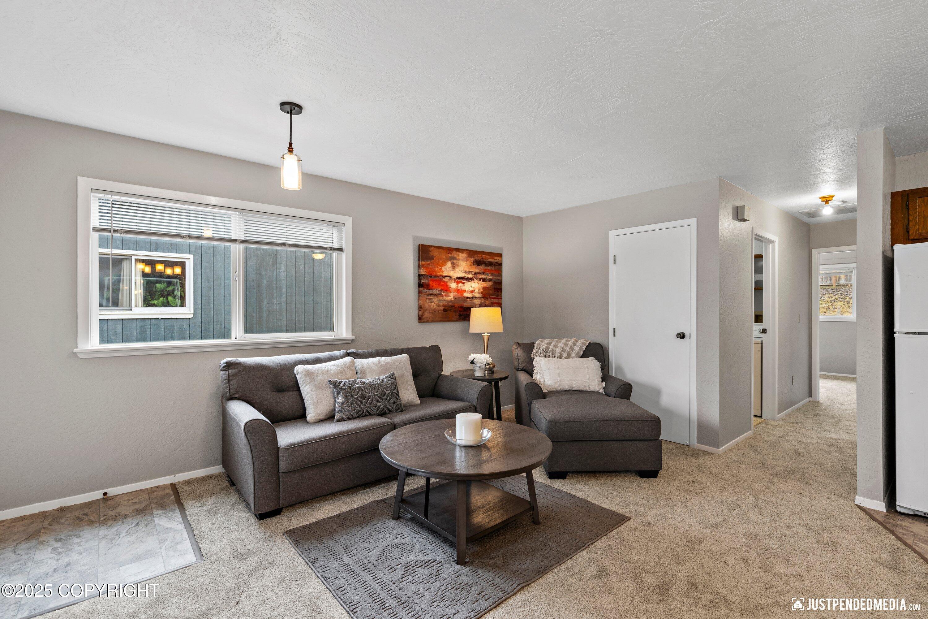 7701 N Pleasure View Circle, Anchorage, Texas image 3