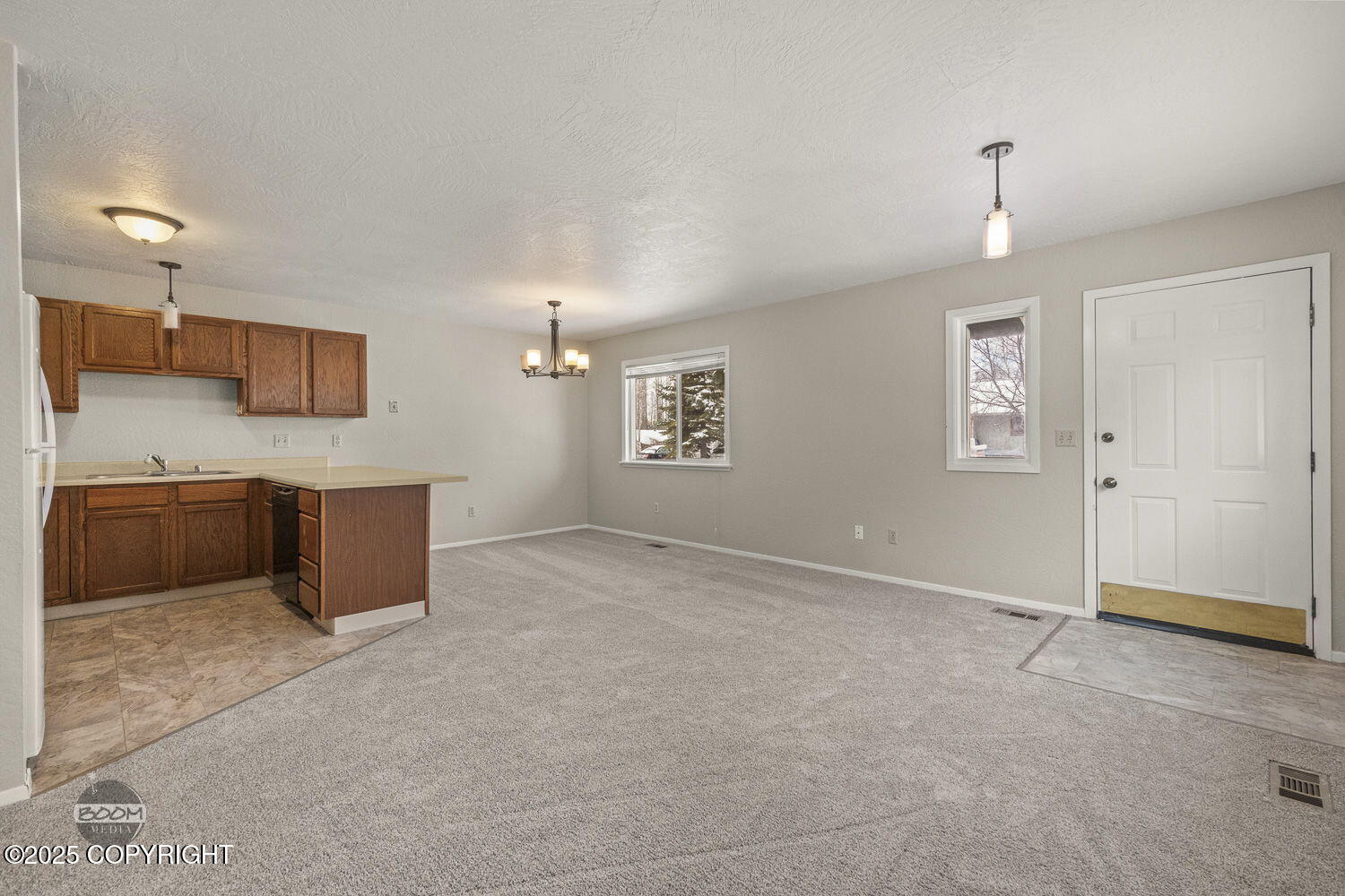 7701 Pleasure View Circle, Anchorage, Texas image 3