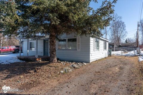 Photo of 4009 Allan Place, Anchorage, AK 99508 (MLS # 26-5035)
