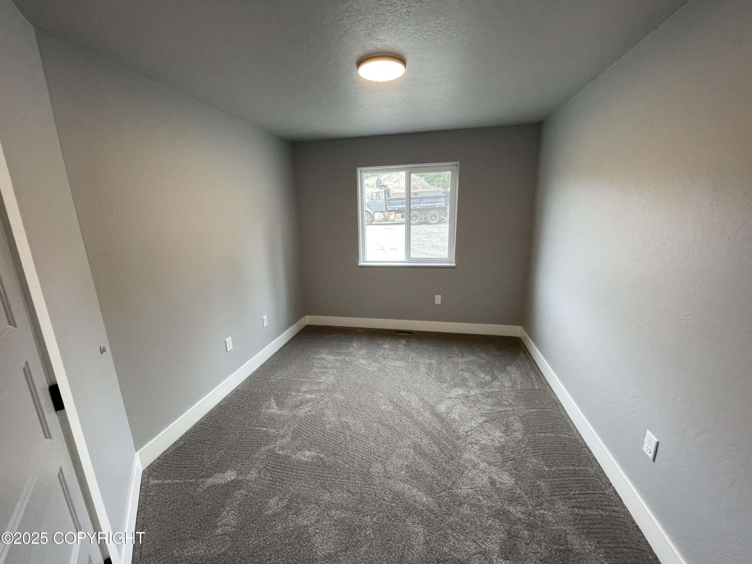 Palmer, Alaska 99645, United States, 4 Bedrooms Bedrooms, ,2 BathroomsBathrooms,Residential,Active,96309