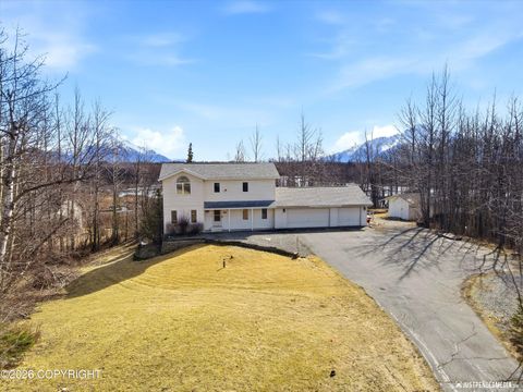 Photo of 4015 N Hazelwood Circle, Palmer, AK 99645 (MLS # 26-4694)