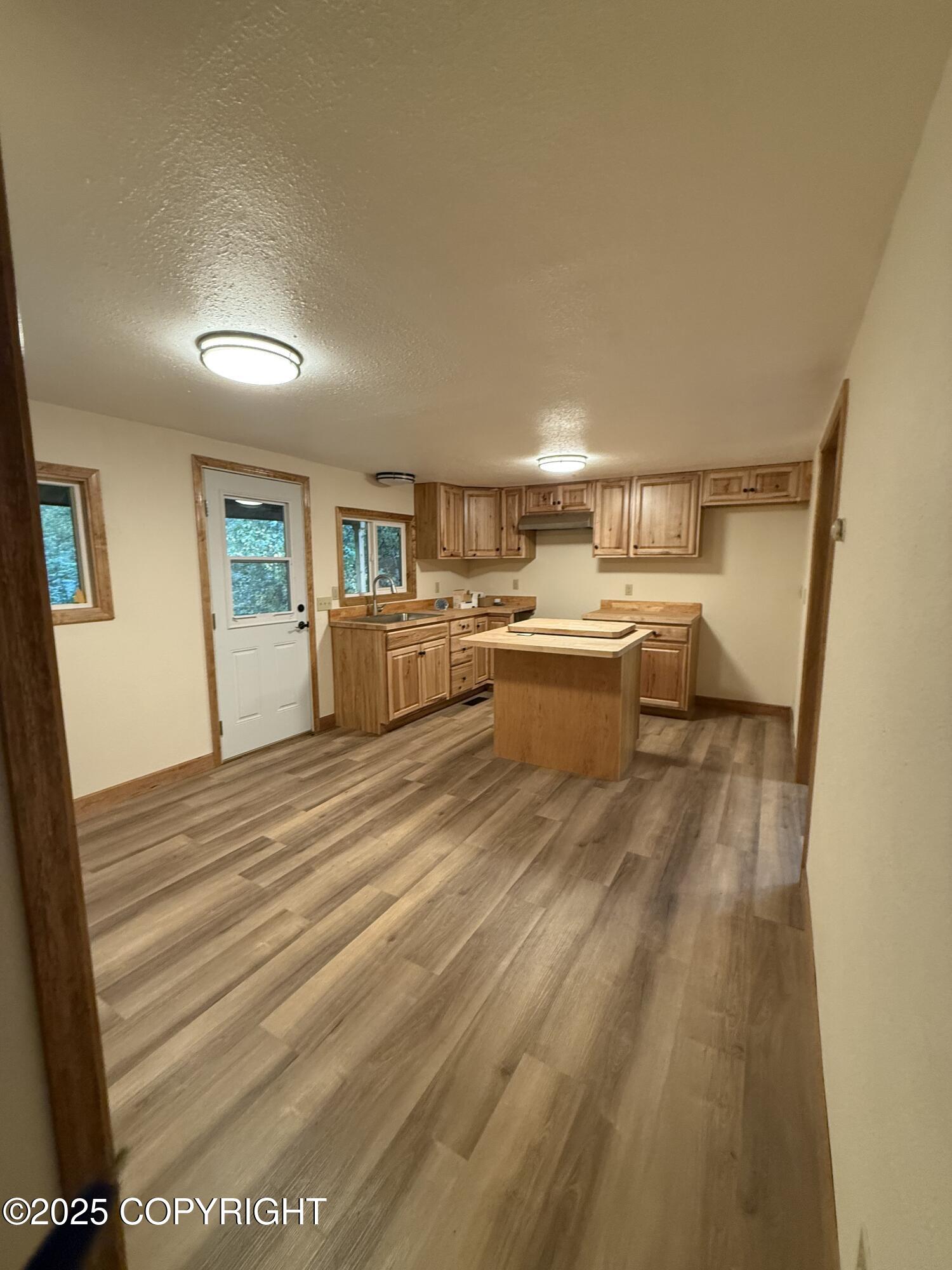 19399 Klondike Street