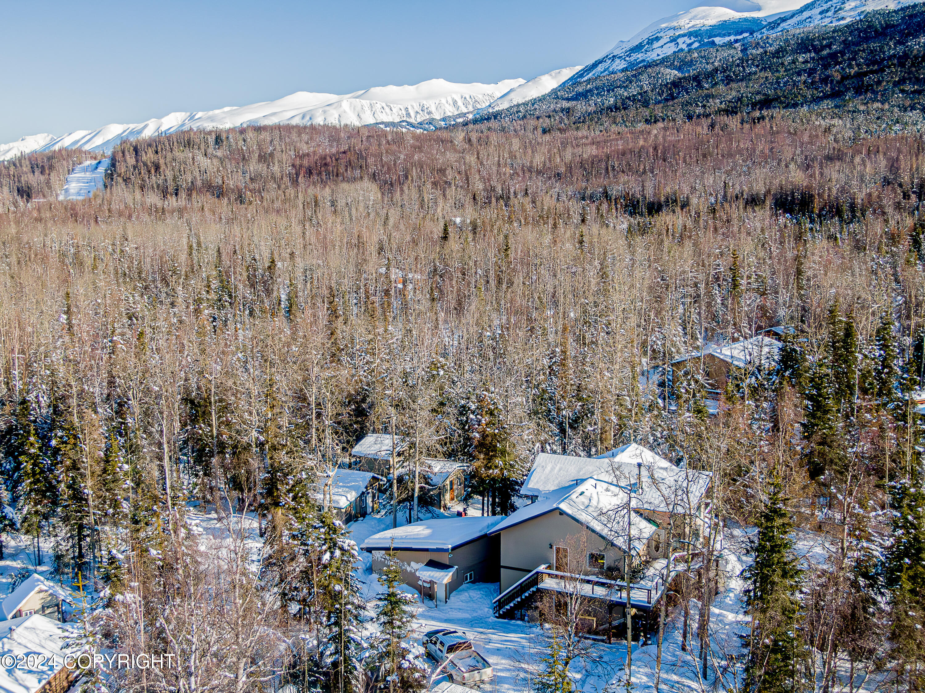 Cooper Landing, Alaska 99572, United States, 6 Bedrooms Bedrooms, ,4 BathroomsBathrooms,Residential,Active,63856