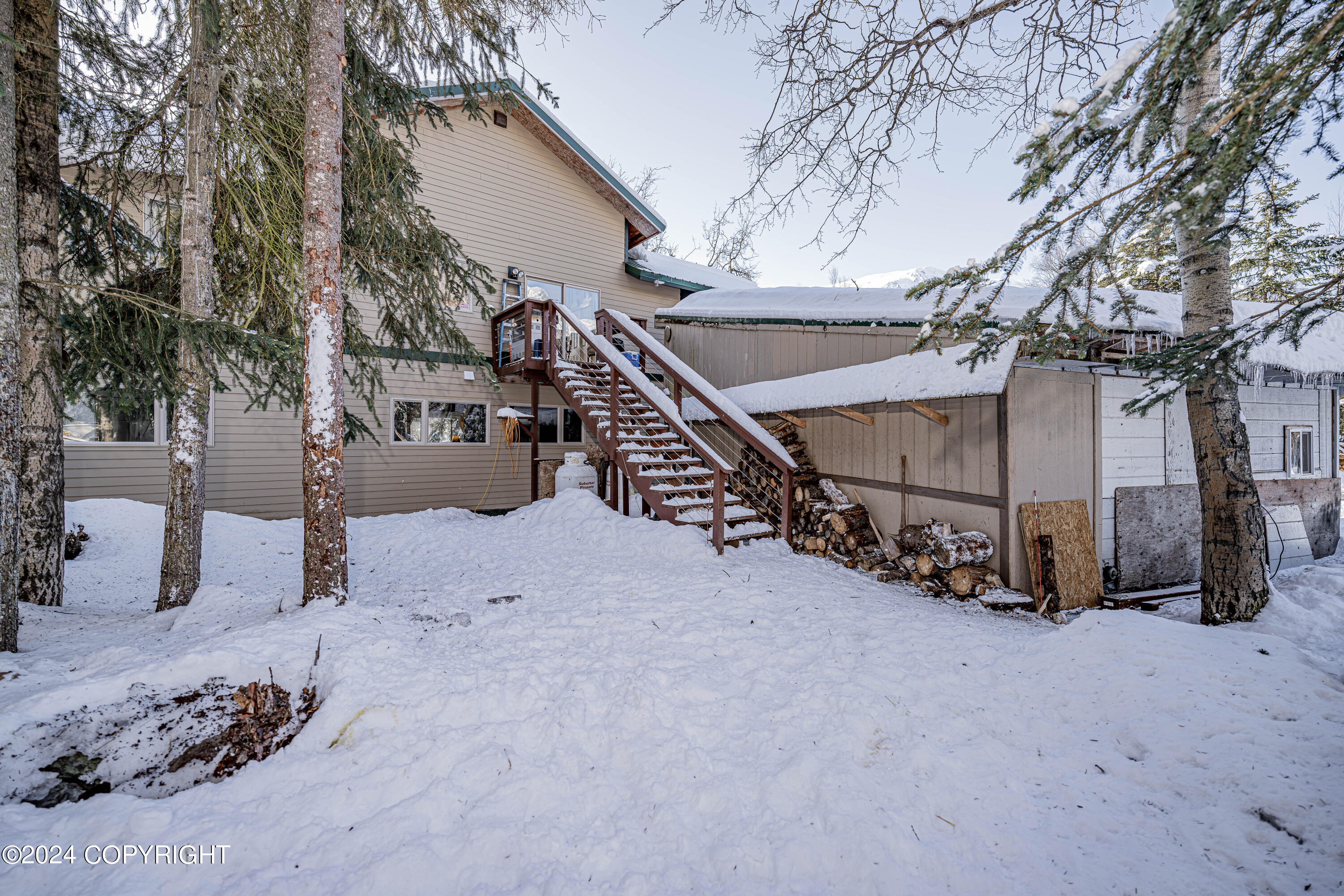 Cooper Landing, Alaska 99572, United States, 6 Bedrooms Bedrooms, ,4 BathroomsBathrooms,Residential,Active,63856