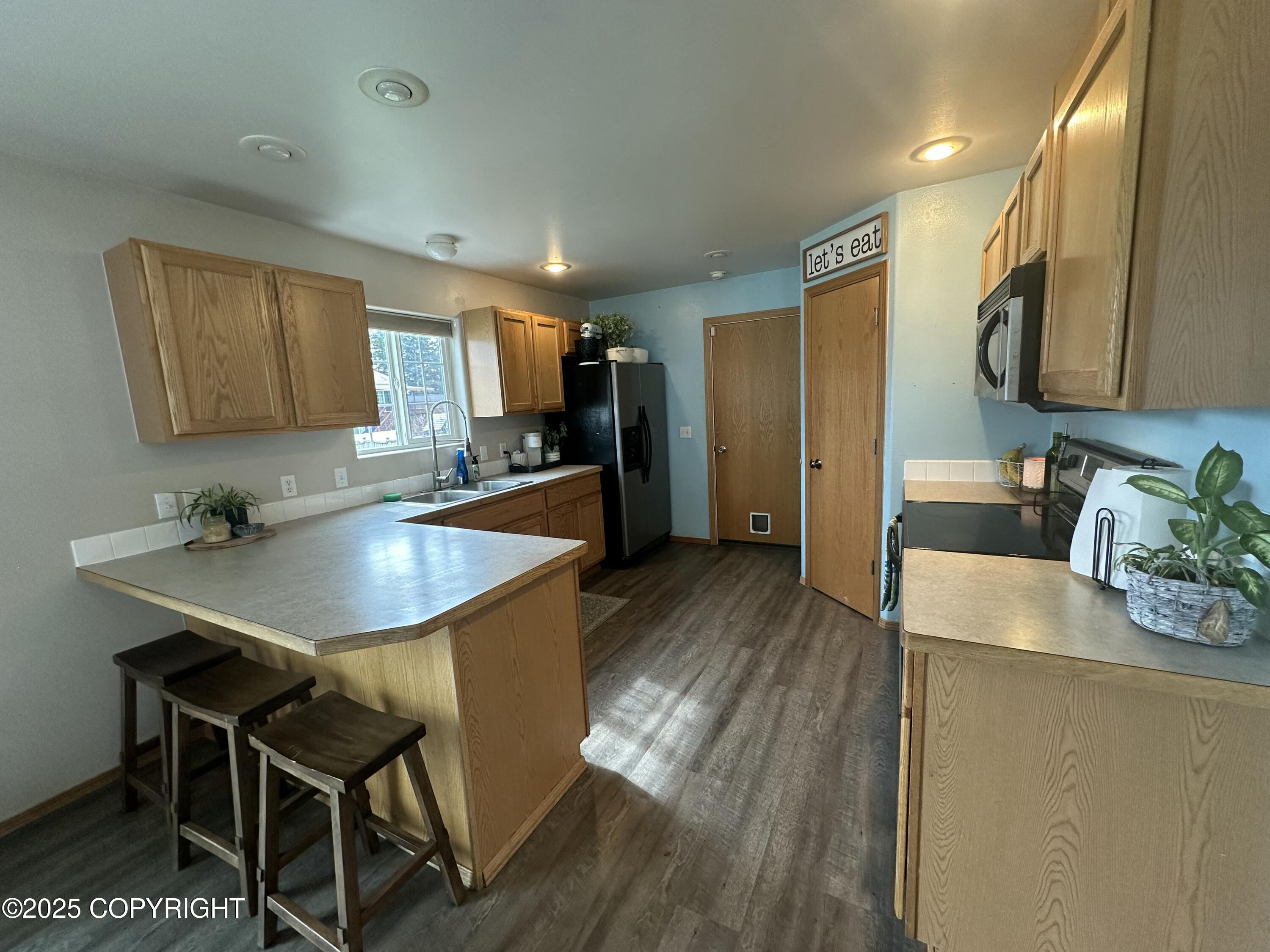 3984 Harry Neilsen Avenue, Kodiak, Alaska image 5