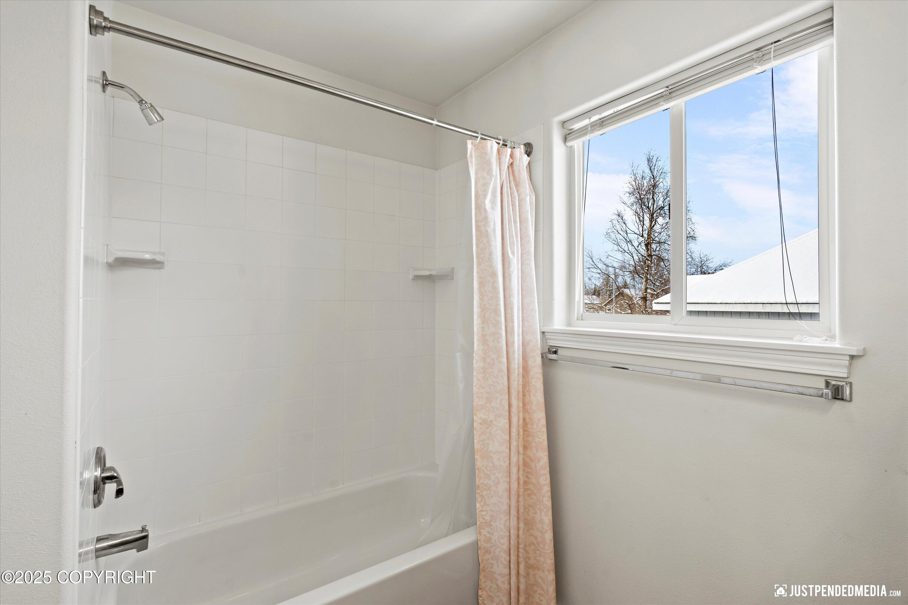 7811 Wildbrook Court, Anchorage, Idaho image 36