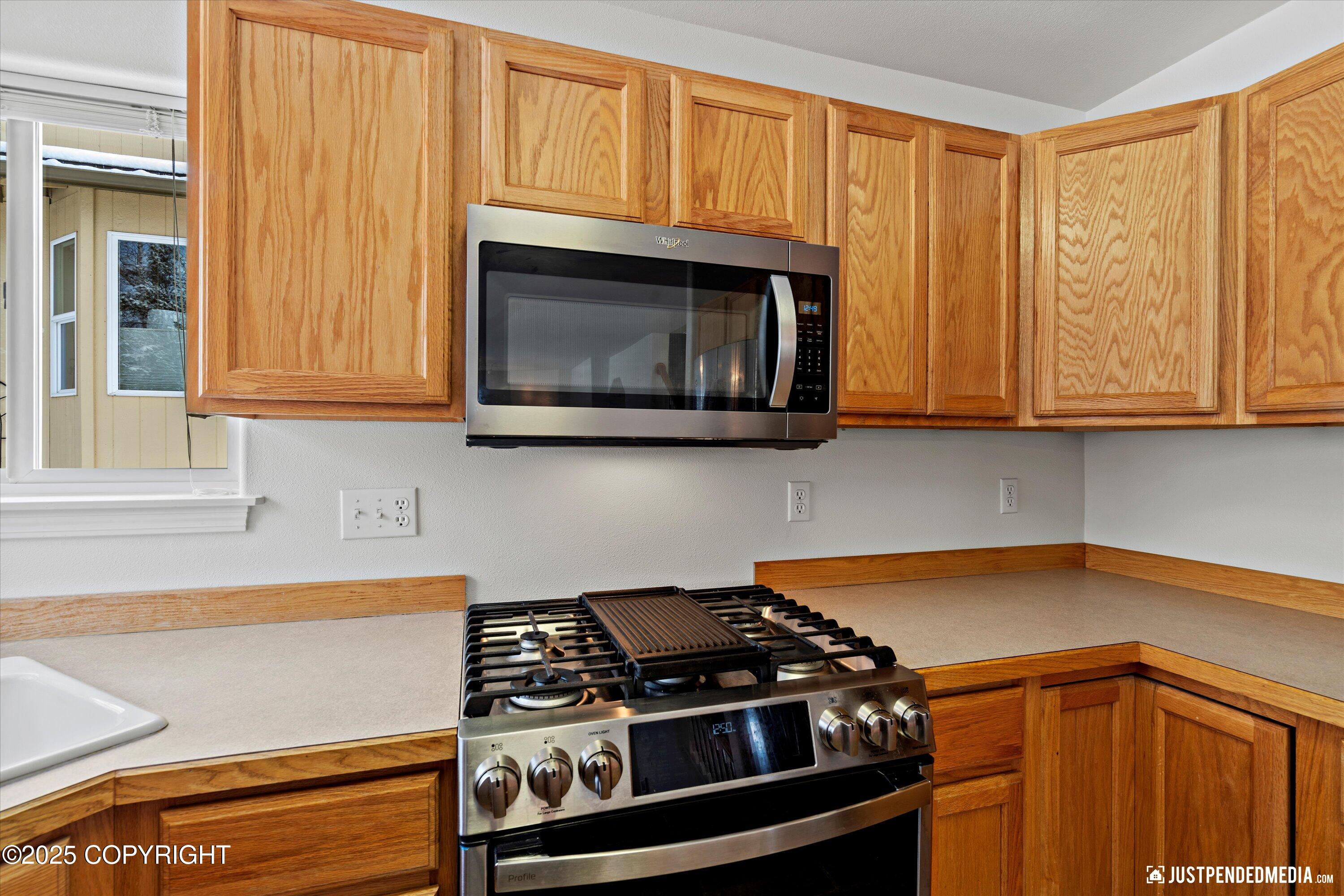 7811 Wildbrook Court, Anchorage, Idaho image 13