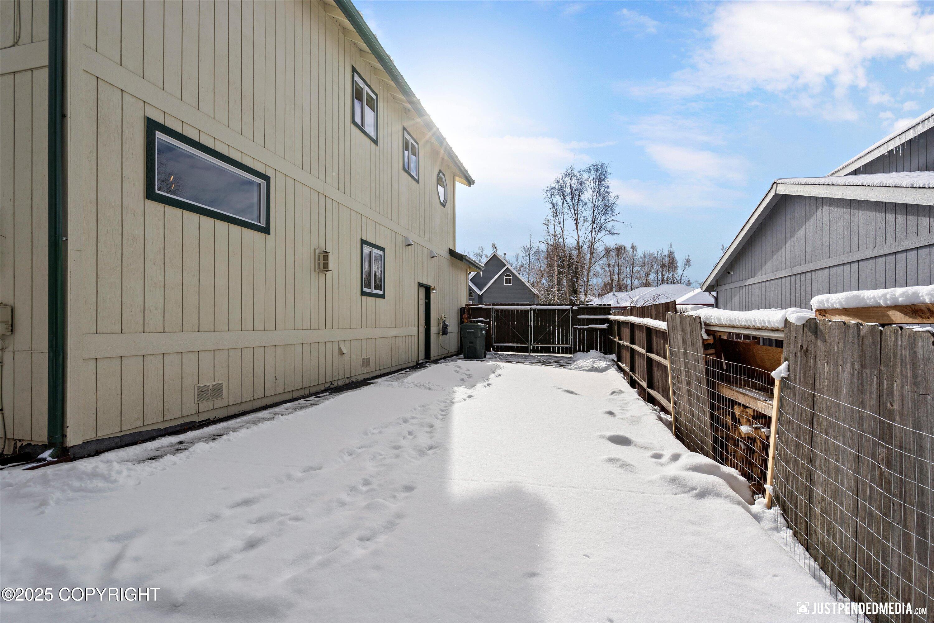 7811 Wildbrook Court, Anchorage, Idaho image 45