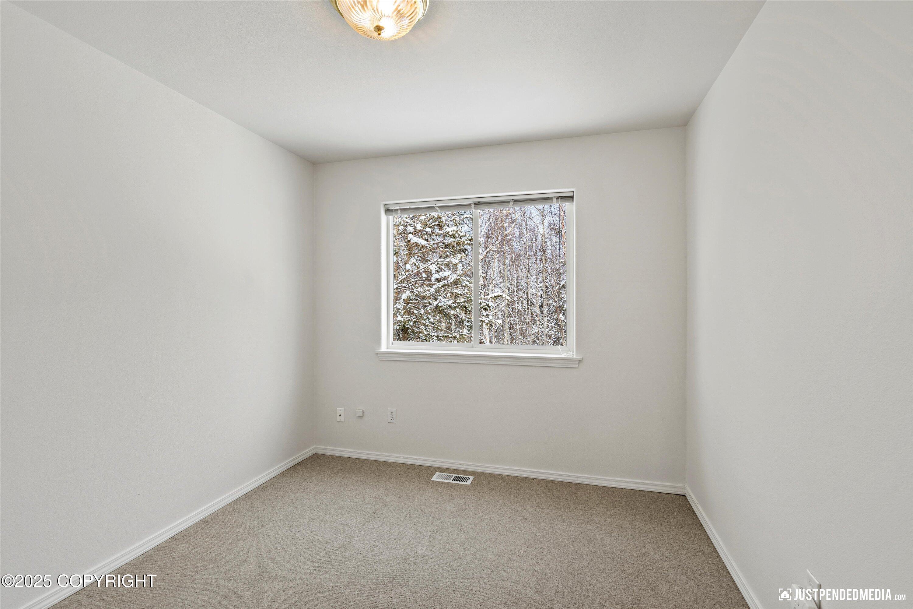 7811 Wildbrook Court, Anchorage, Idaho image 37