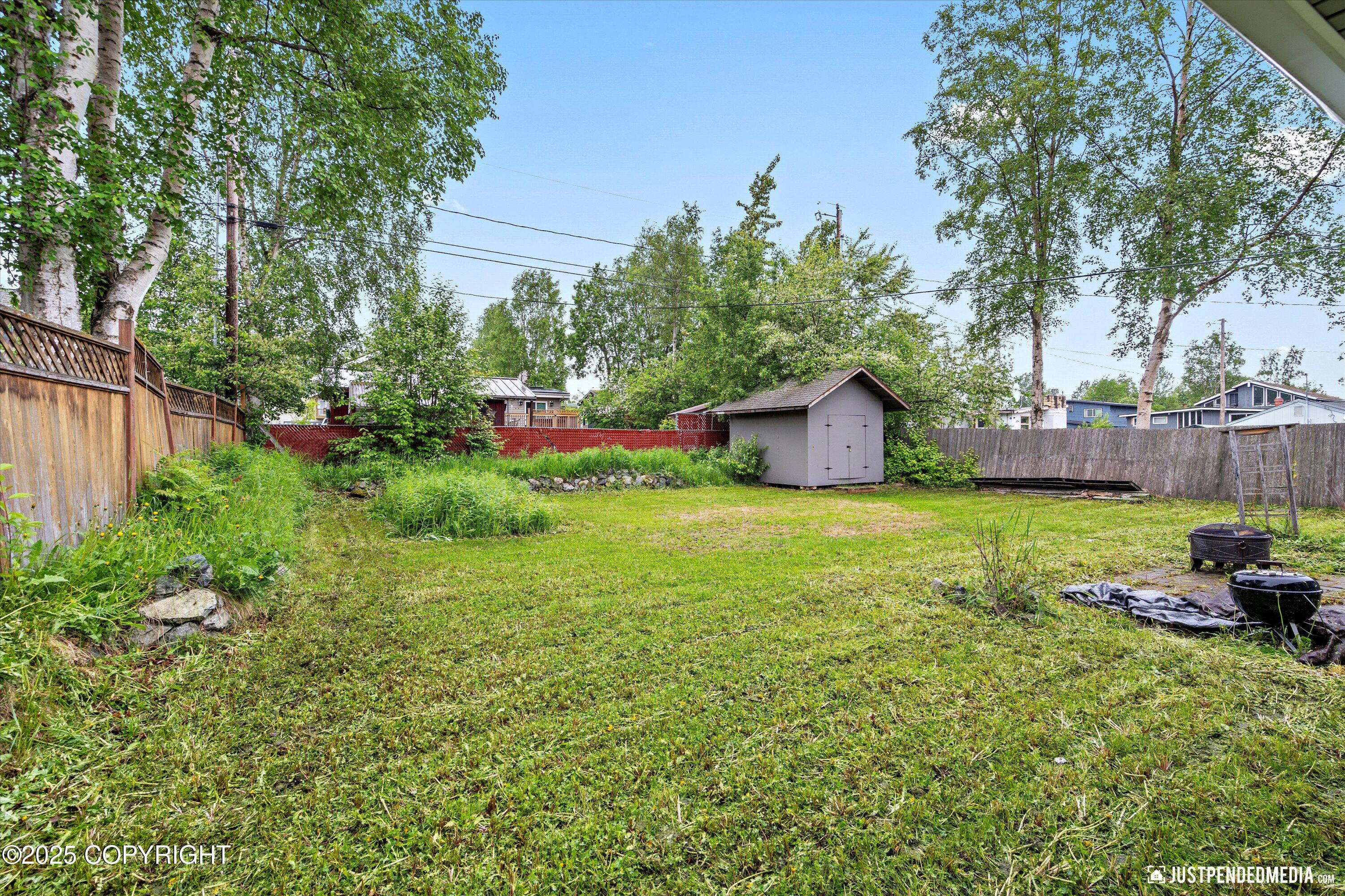 Anchorage, Alaska 99508, United States, 3 Bedrooms Bedrooms, ,1 BathroomBathrooms,Residential,Active,150005