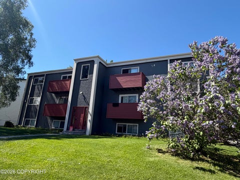 Photo of 1900 Beaver Place #5, Anchorage, AK 99504 (MLS # 26-7394)