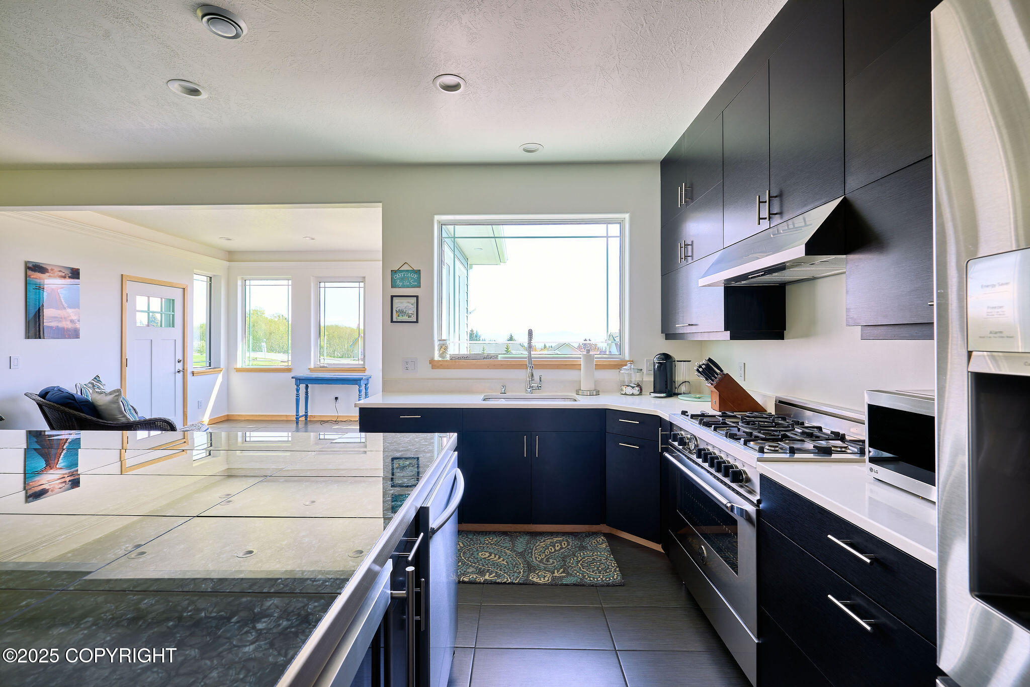 856 Soundview Avenue, Homer, Alaska image 11