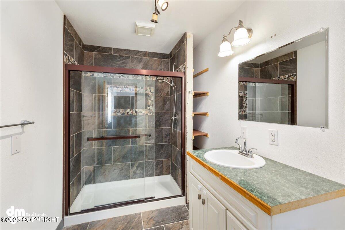 2050 W Totem Road, Wasilla, Texas image 39