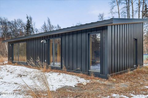 Photo of 8219 N Vinceland Circle, Wasilla, AK 99654 (MLS # 25-14830)