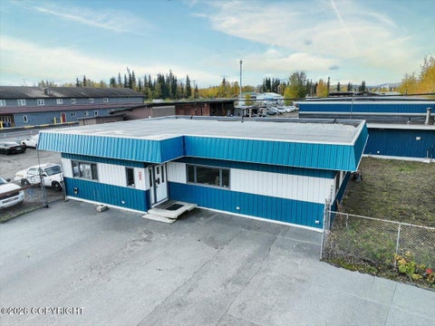 Photo of 930 Aspen Street, Fairbanks, AK 99709 (MLS # 26-12933)
