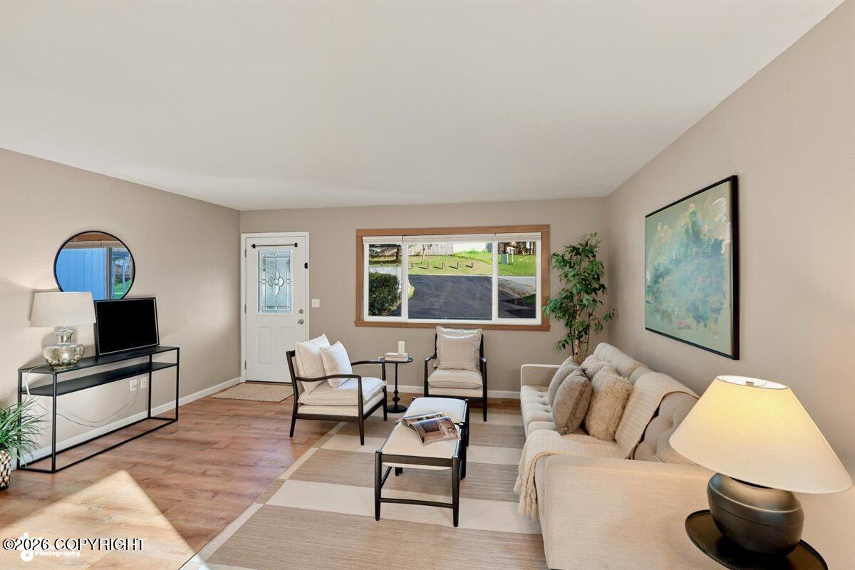 17305 Palos Verdes Drive