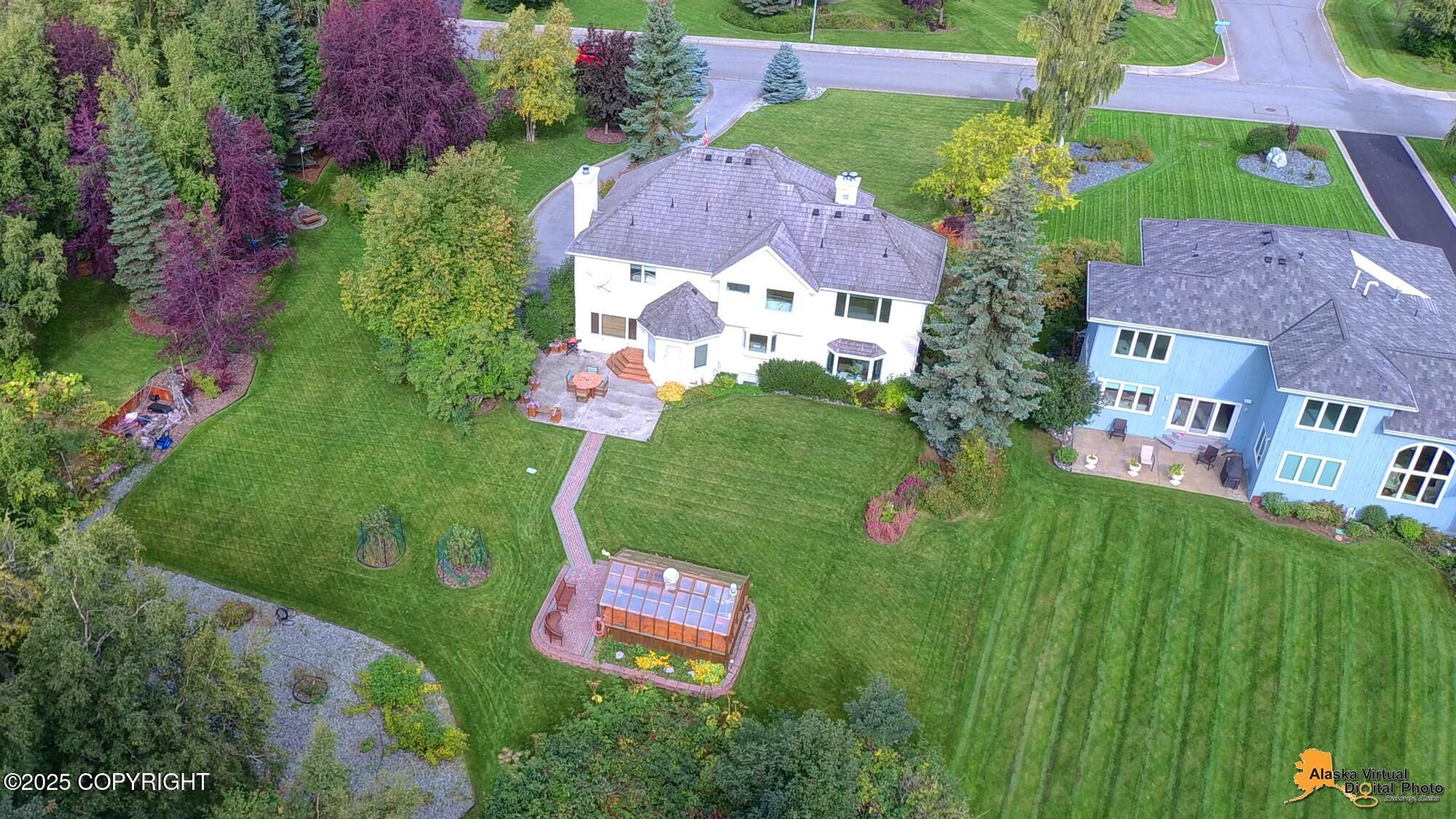 900 Botanical Heights Circle