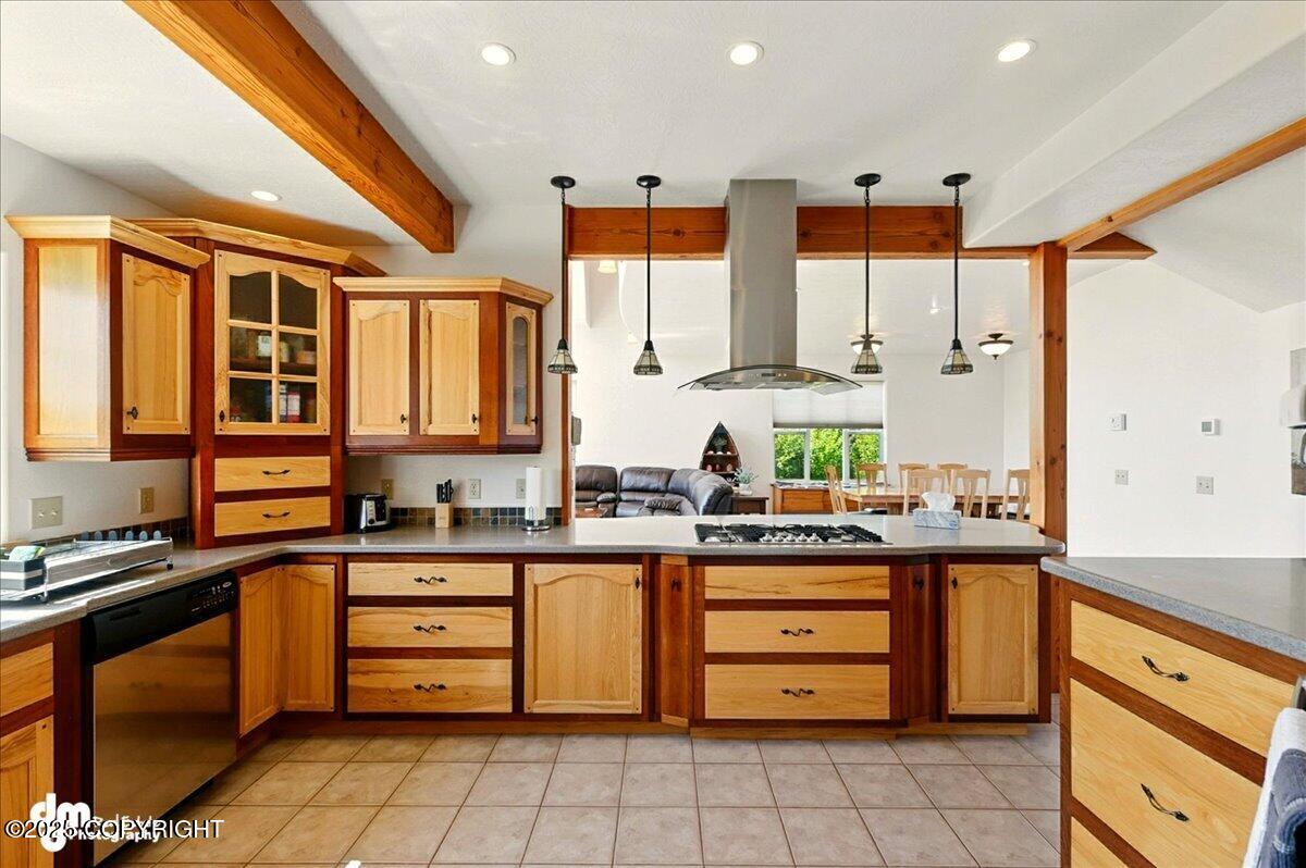 Homer, Alaska 99603, United States, 4 Bedrooms Bedrooms, ,3 BathroomsBathrooms,Residential,Active,152026