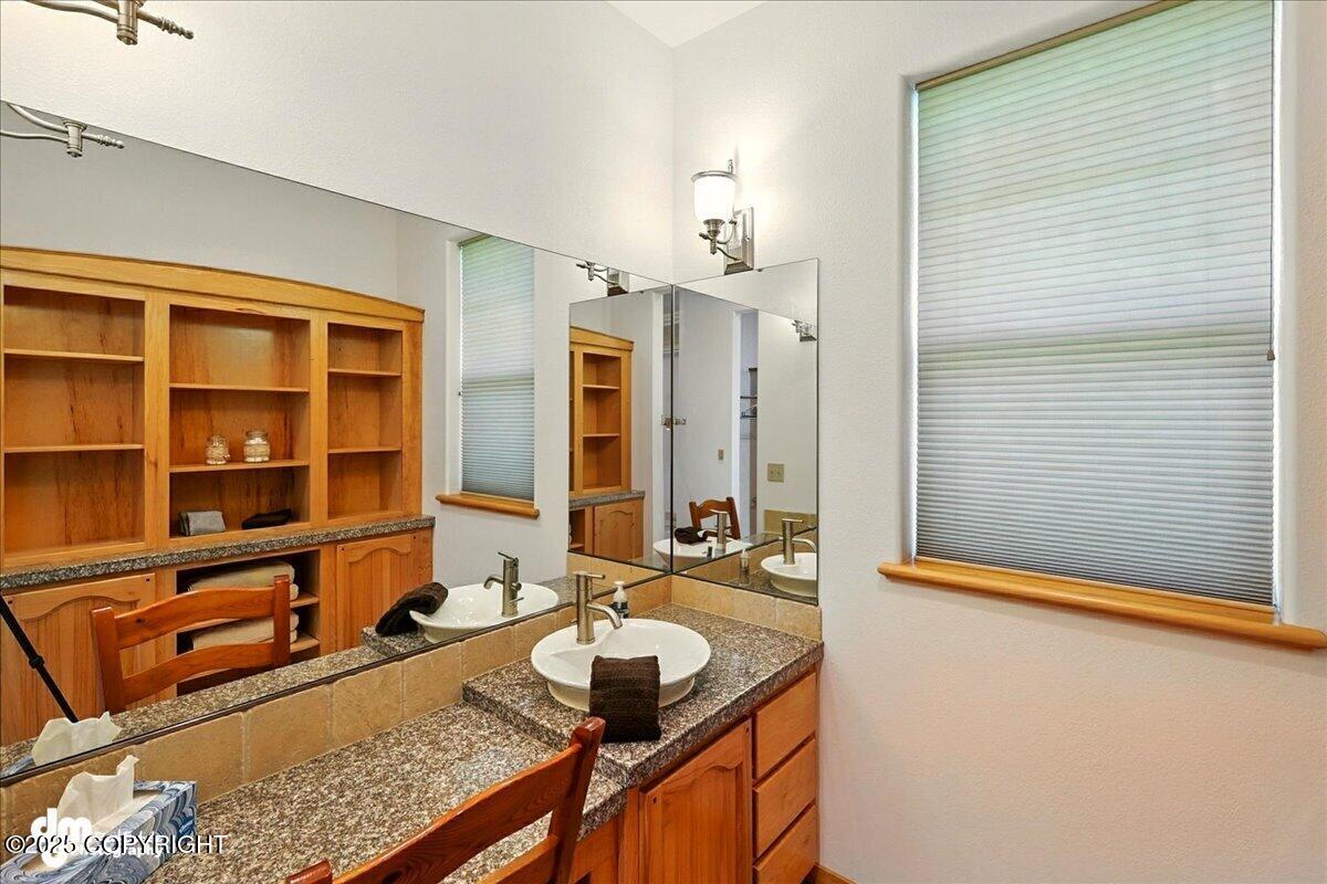 Homer, Alaska 99603, United States, 4 Bedrooms Bedrooms, ,3 BathroomsBathrooms,Residential,Active,152026