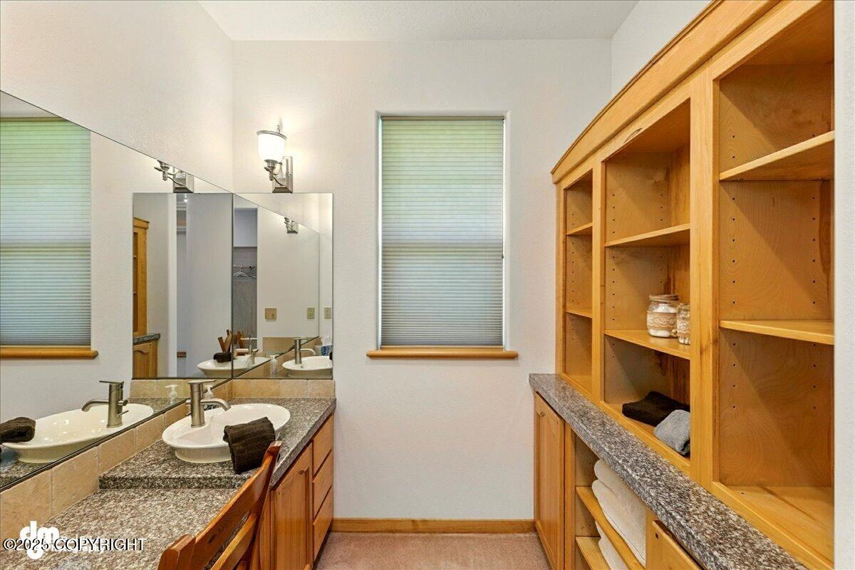 Homer, Alaska 99603, United States, 4 Bedrooms Bedrooms, ,3 BathroomsBathrooms,Residential,Active,152026