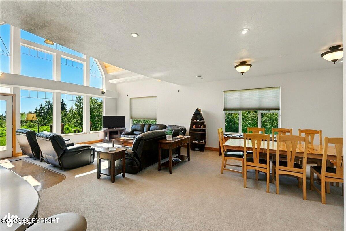 Homer, Alaska 99603, United States, 4 Bedrooms Bedrooms, ,3 BathroomsBathrooms,Residential,Active,152026