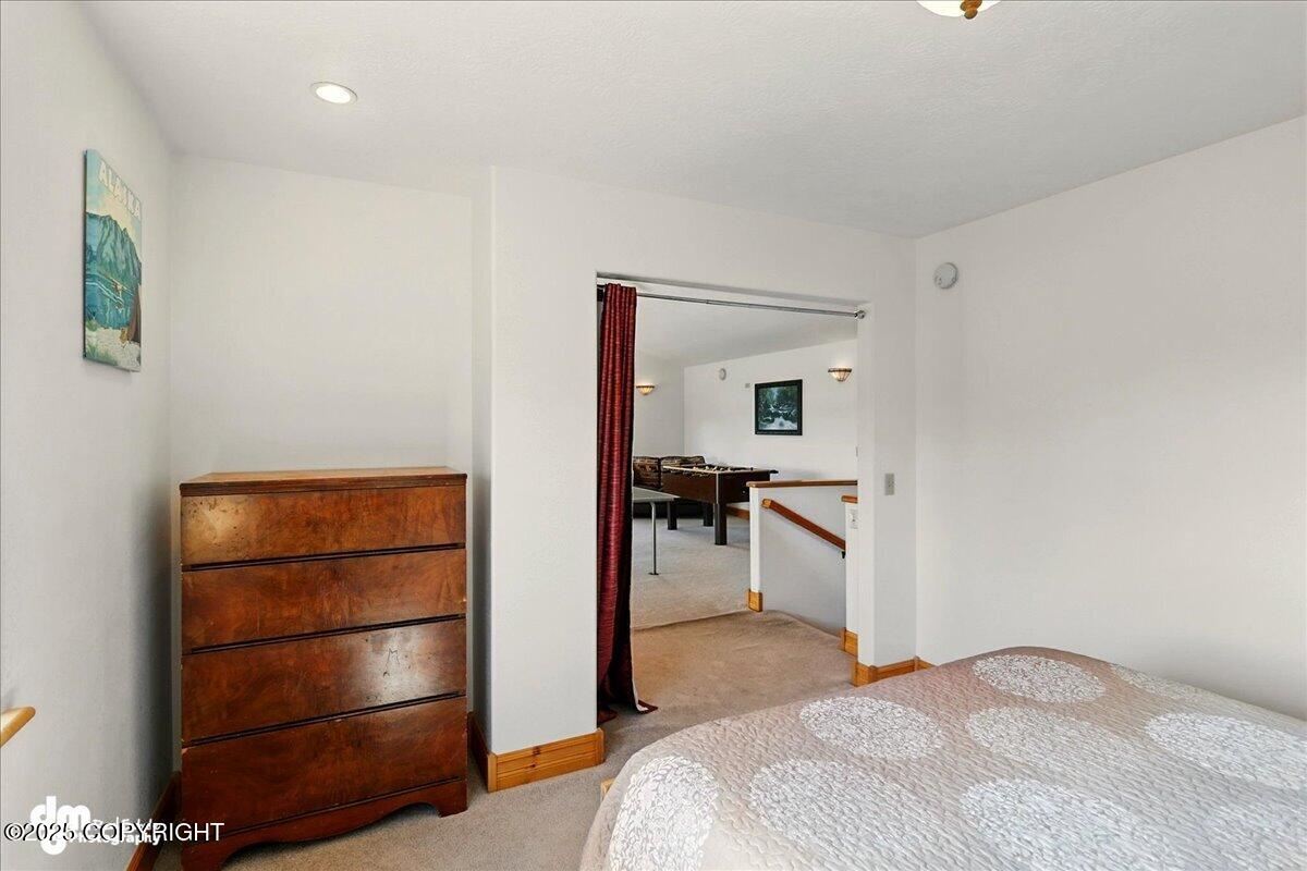 Homer, Alaska 99603, United States, 4 Bedrooms Bedrooms, ,3 BathroomsBathrooms,Residential,Active,152026