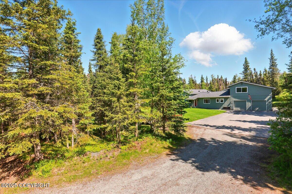 9701 Homestead Trail, Anchorage, Alaska image 4
