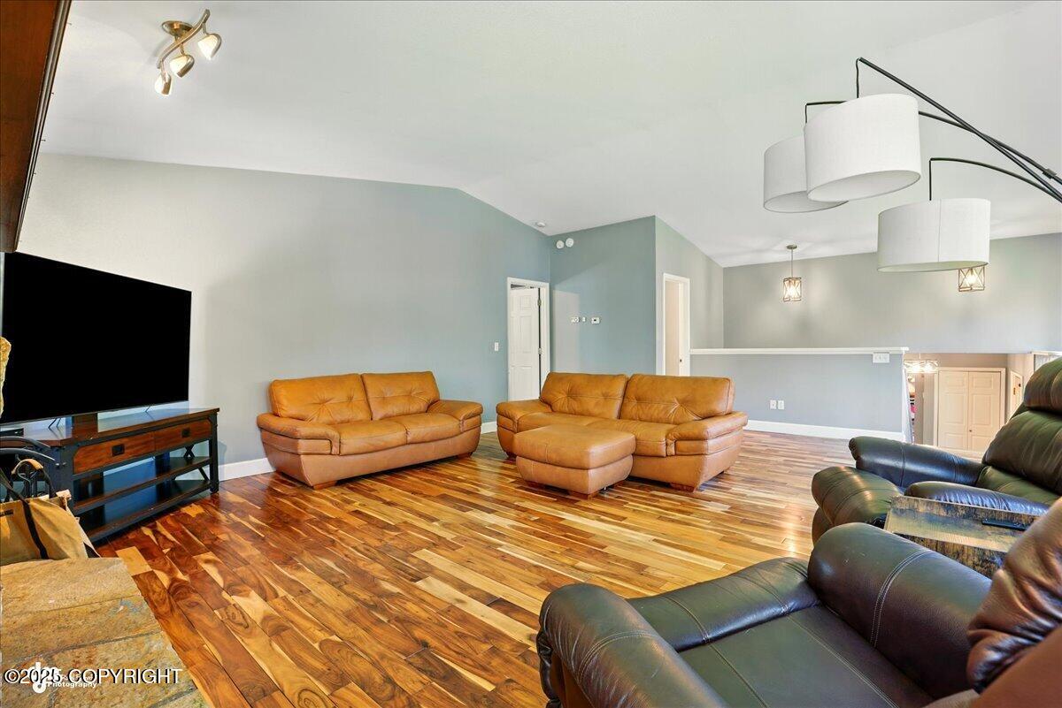 9701 Homestead Trail, Anchorage, Alaska image 12