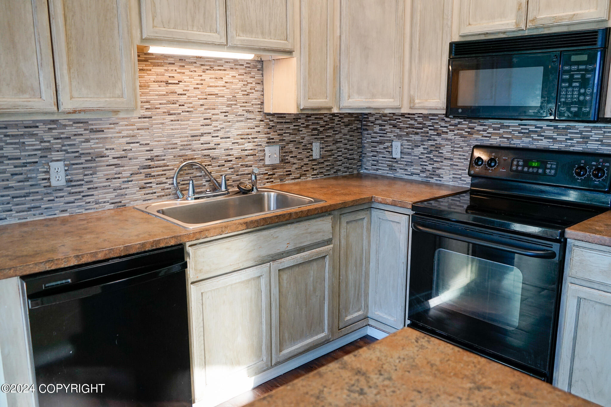 17347 Flintwood Place, Eagle River, West Virginia image 30