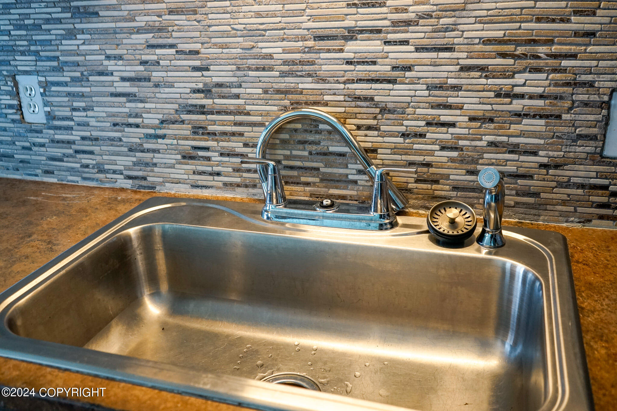 17347 Flintwood Place, Eagle River, West Virginia image 26