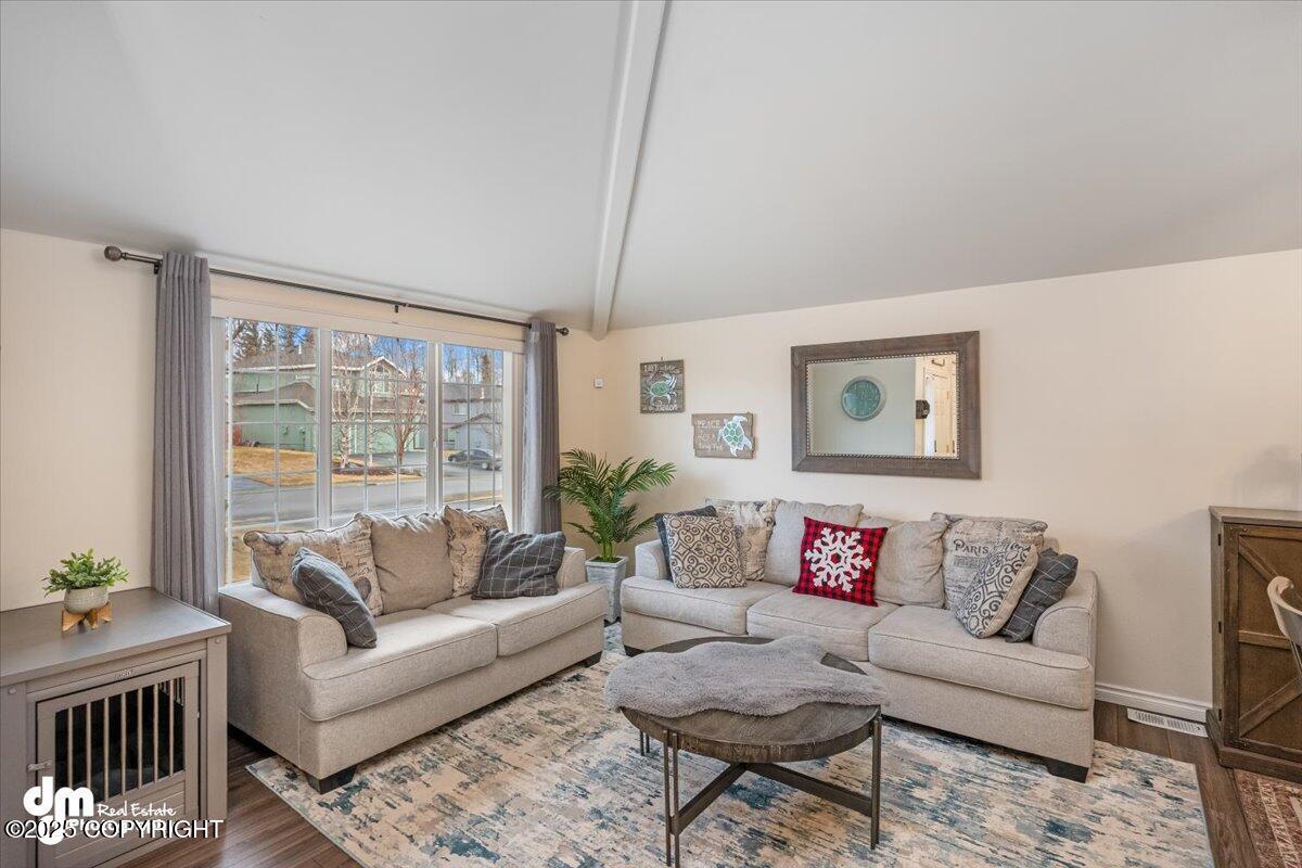 8709 Lassen Street, Eagle River, Alaska image 12