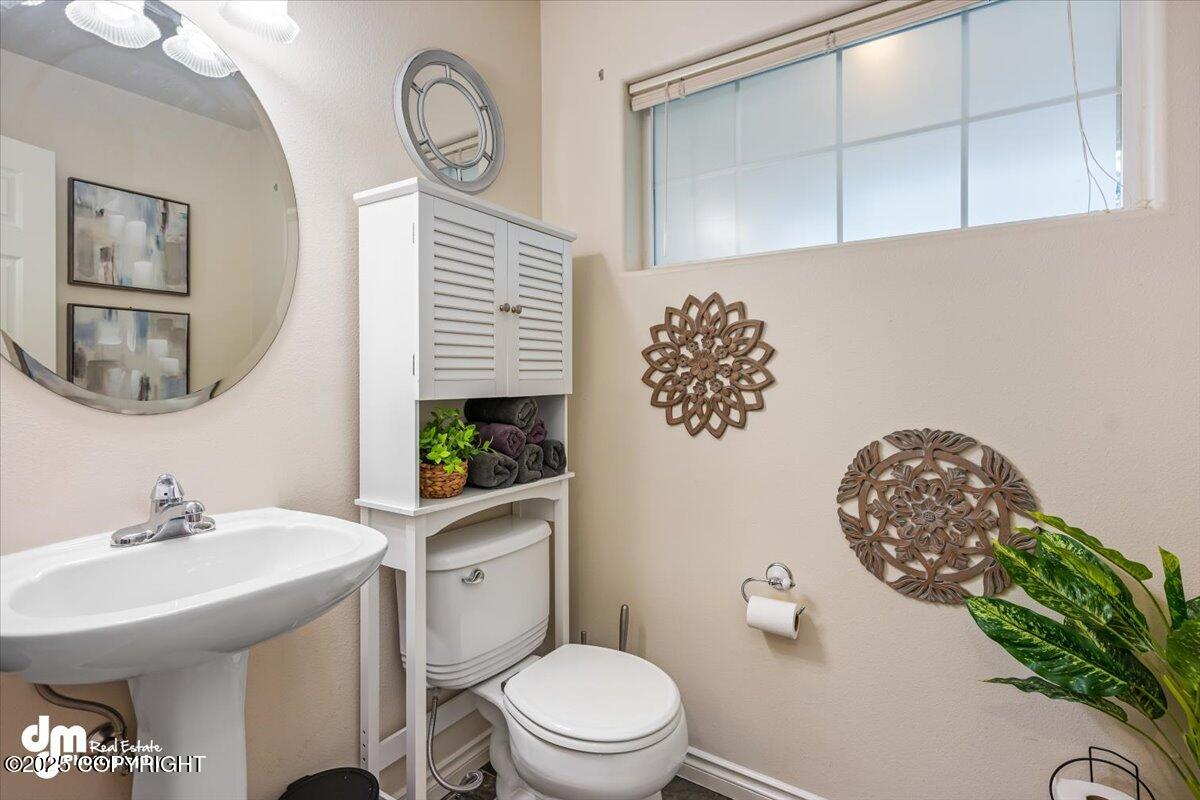 8709 Lassen Street, Eagle River, Alaska image 25