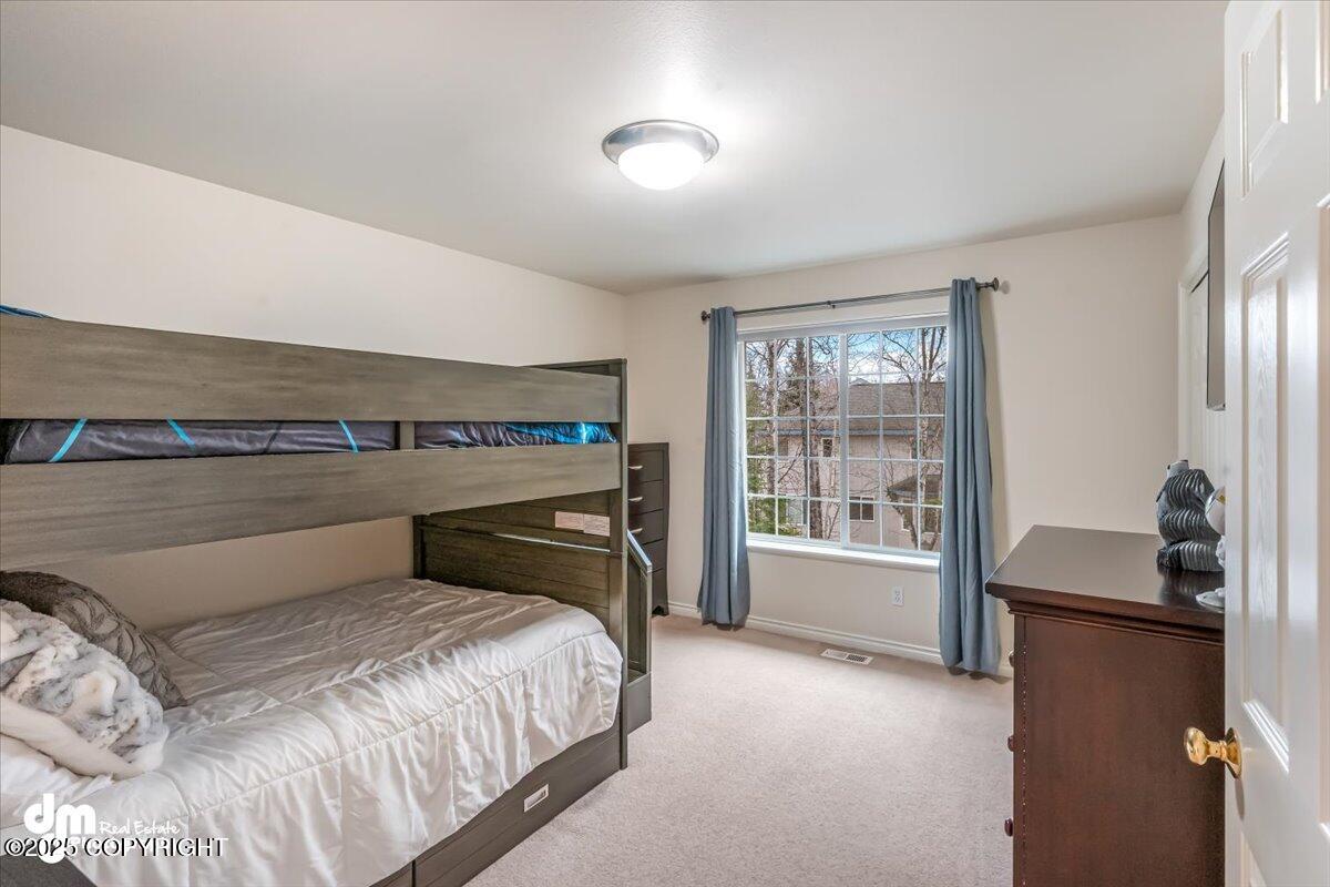 8709 Lassen Street, Eagle River, Alaska image 39