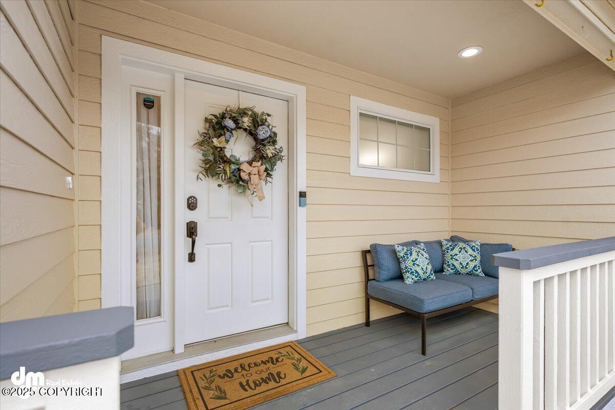 8709 Lassen Street, Eagle River, Alaska image 8