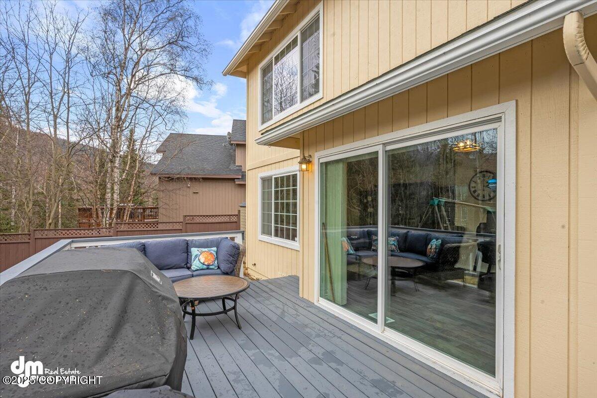 8709 Lassen Street, Eagle River, Alaska image 47