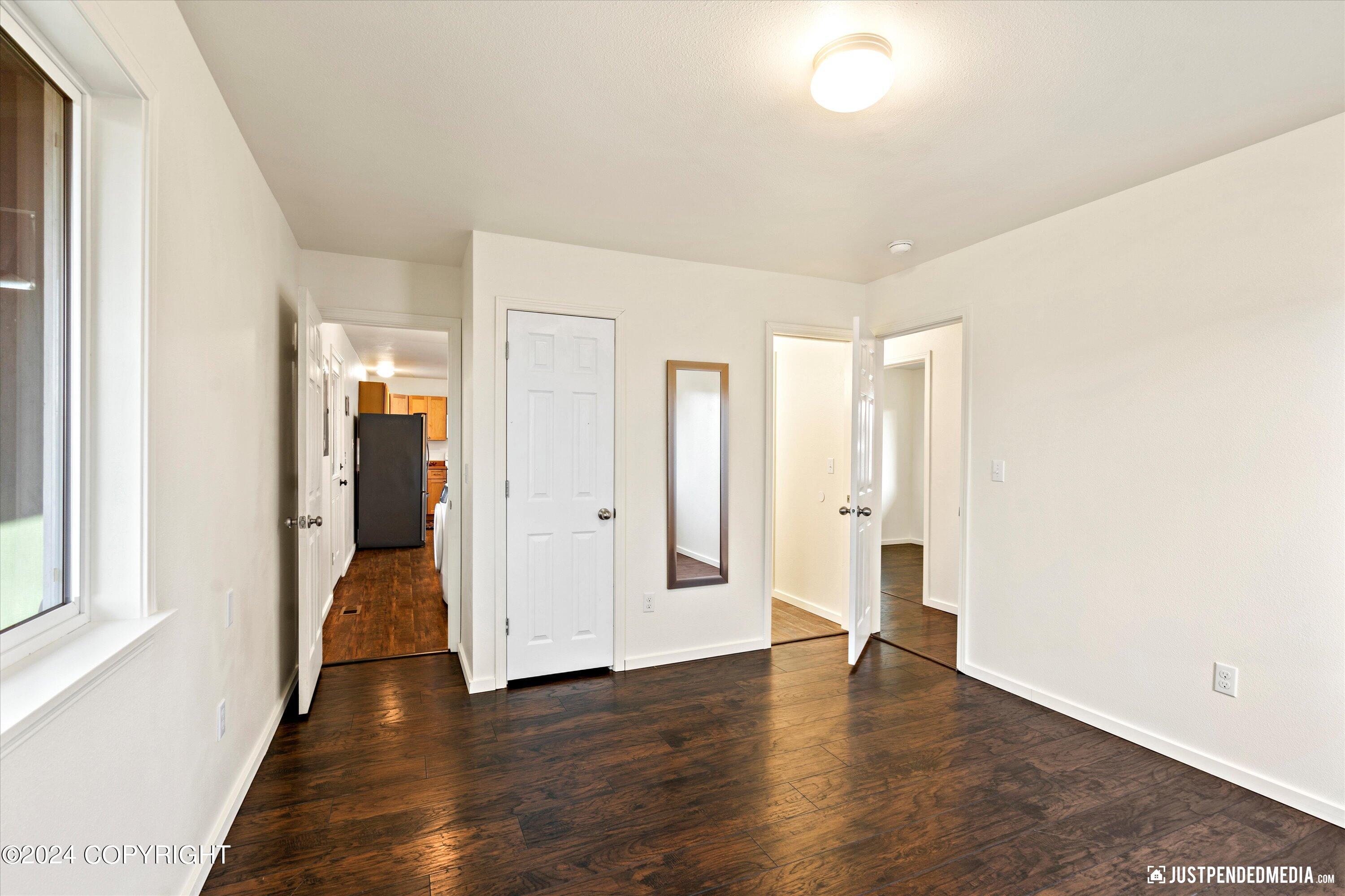 Anchorage, Alaska 99508, United States, 3 Bedrooms Bedrooms, ,1 BathroomBathrooms,Residential,Pending,38018