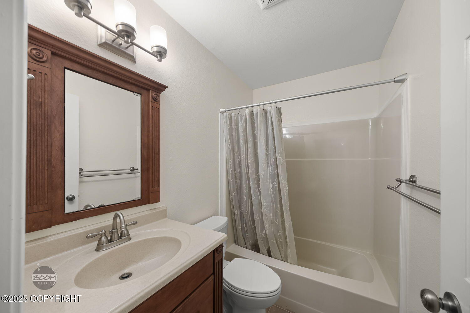 9224 Geese Circle, Eagle River, Alaska image 21