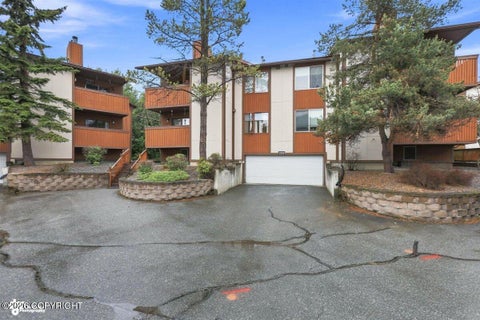Condo For Sale - 7220 Huntsmen Circle #6B<br/> Anchorage, AK 99518