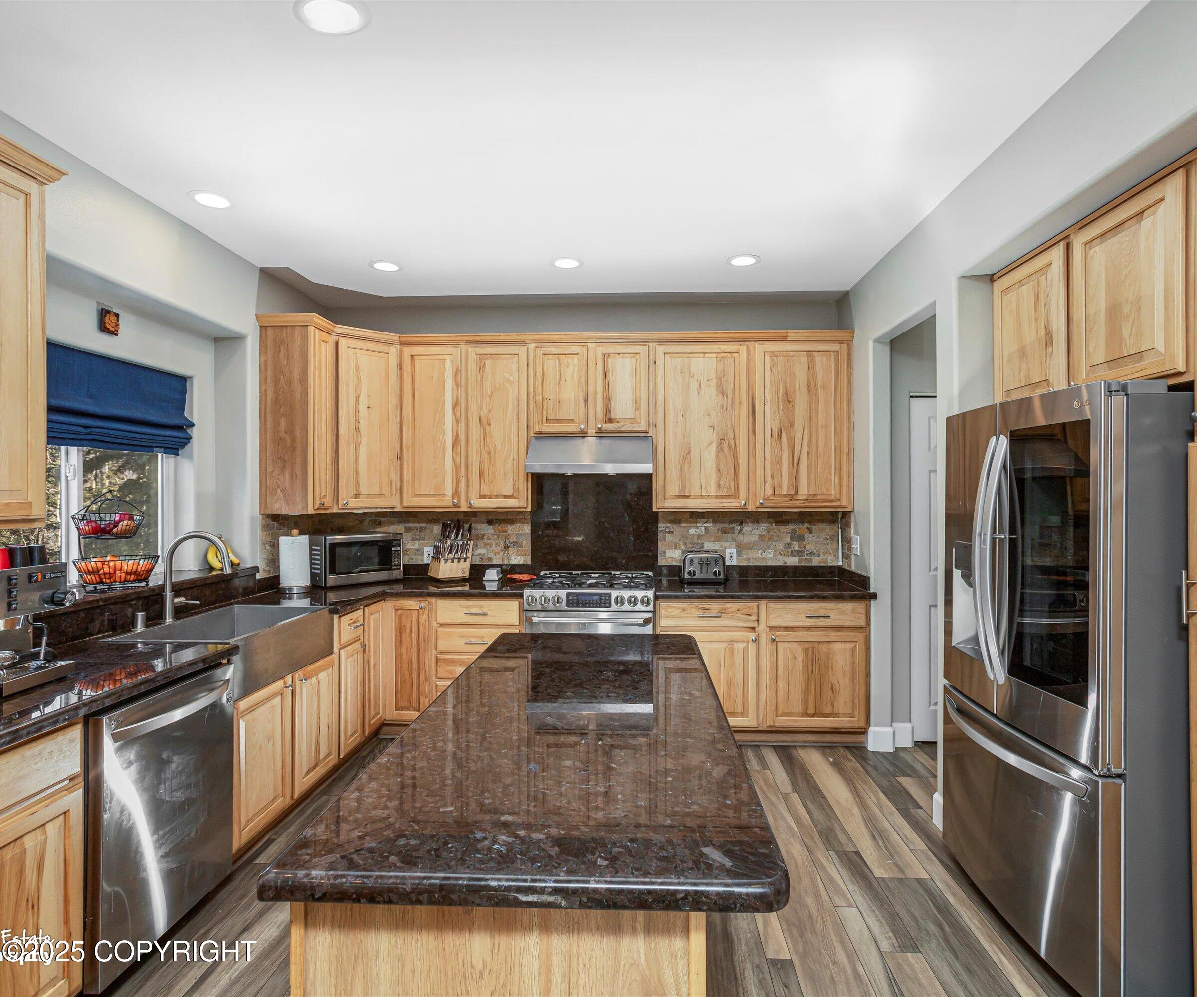 25656 Bendilent Circle, Eagle River, Alaska image 18