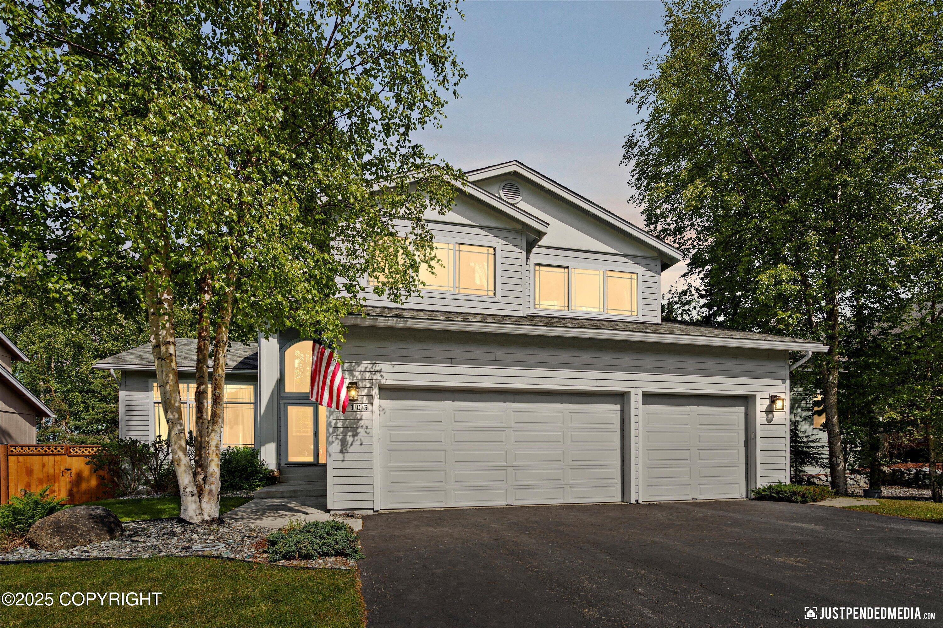 Eagle River, Alaska 99577, United States, 6 Bedrooms Bedrooms, ,4 BathroomsBathrooms,Residential,Active,141315