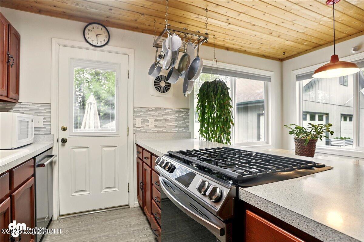 5300 E 100th Avenue, Anchorage, Alaska image 11