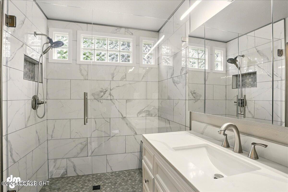 5300 E 100th Avenue, Anchorage, Alaska image 17