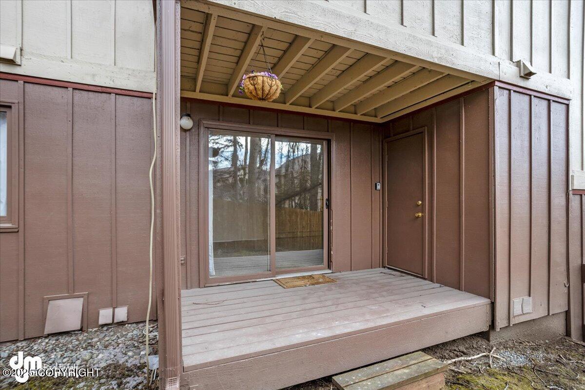 5622 E 40th Avenue, Anchorage, Alaska image 33